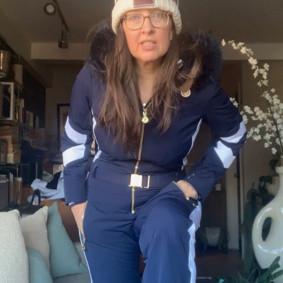 The Sportalm Ski Suit with Real Fur NWT, size 10 - Picture 10 of 13